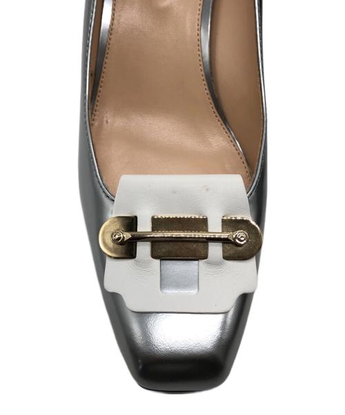TOD'S（トッズ）TOD'S (トッズ) シューズ シルバー サイズ:37 1/2の古着・服飾アイテム