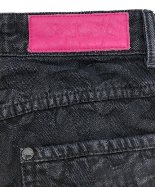 LOUIS VUITTON（ルイ ヴィトン）LOUIS VUITTON (ルイ ヴィトン) グラフィティ ロゴスキニーデニム ブラック サイズ:34の古着・服飾アイテム