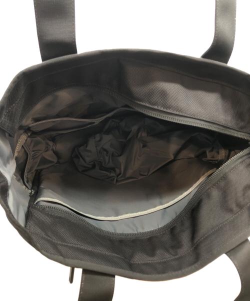 AER（エアー）Aer (エアー) Gym Tote ブラックの古着・服飾アイテム