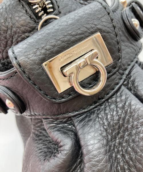 Salvatore Ferragamo（サルヴァトーレ フェラガモ）Salvatore Ferragamo (サルヴァトーレ フェラガモ) ガンチーニ ハンドバッグ ブラックの古着・服飾アイテム