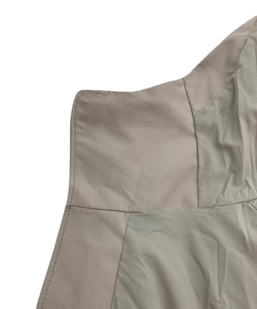 ARC'TERYX（アークテリクス）ARC'TERYX (アークテリクス) ソラノ フーディ ベージュ サイズ:Mの古着・服飾アイテム