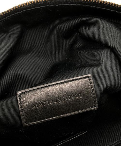 Saint Laurent Paris（サンローランパリ）Saint Laurent Paris (サンローランパリ) リヴゴーシュクラッチバッグ ブラックの古着・服飾アイテム