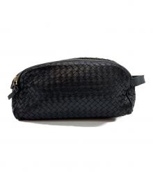 BOTTEGA VENETA（ボッテガベネタ）の古着「イントレチャートセカンドバッグ」｜ブラック