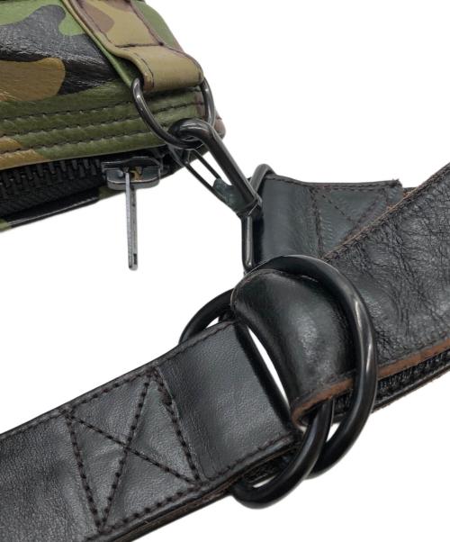 RAINBOW COUNTRY（レインボー カントリー）RAINBOW COUNTRY (レインボー カントリー) Leather Helmet Bag オリーブの古着・服飾アイテム