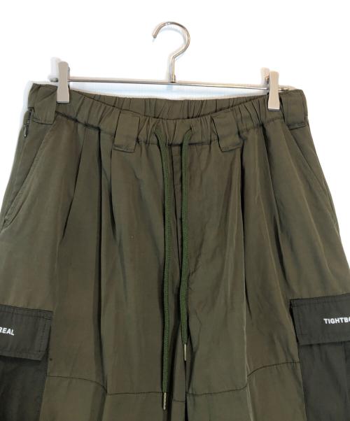 TIGHTBOOTH PRODUCTION（タイトブースプロダクション）TIGHTBOOTH PRODUCTION (タイトブースプロダクション) BAGGY EASY CARGO PANTS オリーブ サイズ:Mの古着・服飾アイテム