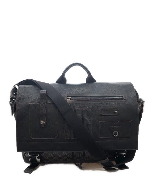 FURLA（フルラ）FURLA (フルラ) レザーメッセンジャーバッグ ブラックの古着・服飾アイテム
