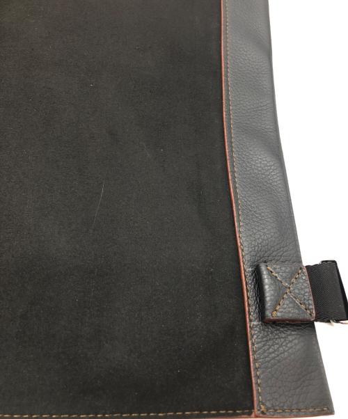 FURLA（フルラ）FURLA (フルラ) レザーメッセンジャーバッグ ブラックの古着・服飾アイテム