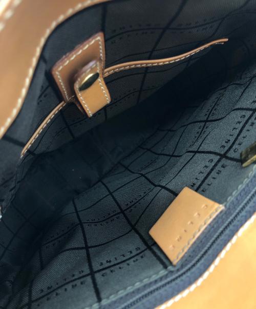 CELINE（セリーヌ）CELINE (セリーヌ) マカダム柄ショルダーバッグ ブラウンの古着・服飾アイテム