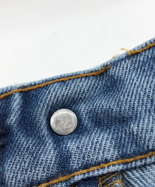 LEVI'S（リーバイス）LEVI'S (リーバイス) ブーツカット デニムパンツ ブルー サイズ:W31×L36の古着・服飾アイテム