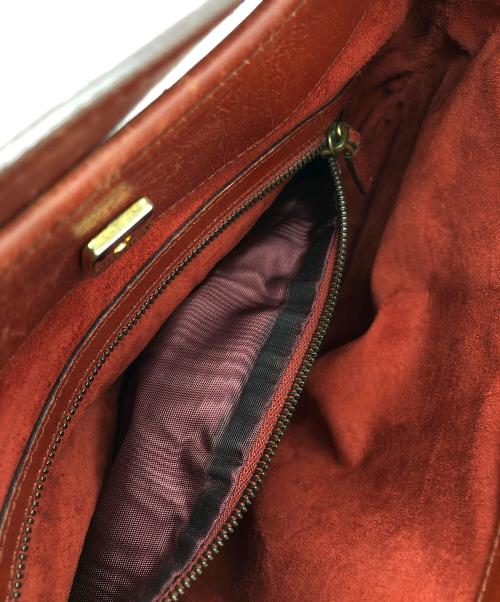 GUCCI（グッチ）GUCCI (グッチ) レザーワンショルダーバッグ レッドの古着・服飾アイテム