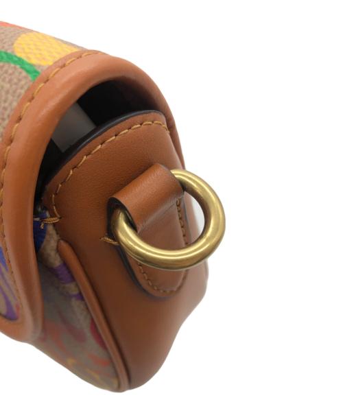 COACH（コーチ）COACH (コーチ) ウィロウ サドル バッグ レインボー シグネチャー キャンバス ブラウンの古着・服飾アイテム