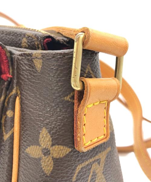 LOUIS VUITTON（ルイ ヴィトン）LOUIS VUITTON (ルイ ヴィトン) ショルダーバッグ ブラウンの古着・服飾アイテム