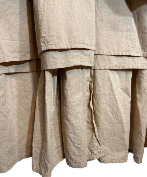Curensology（カレンソロジー）Curensology (カレンソロジー) コットンティアードワンピース ベージュ サイズ:Fの古着・服飾アイテム