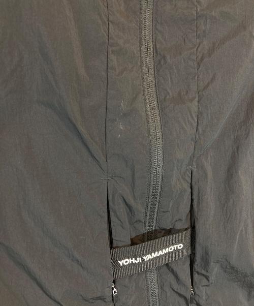 Y-3（ワイスリー）Y-3 (ワイスリー) CROSS-DYED NYLON PARKA ブラック サイズ:XSの古着・服飾アイテム
