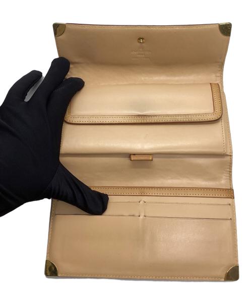 LOUIS VUITTON（ルイ ヴィトン）LOUIS VUITTON (ルイ ヴィトン) 長財布 ホワイトの古着・服飾アイテム