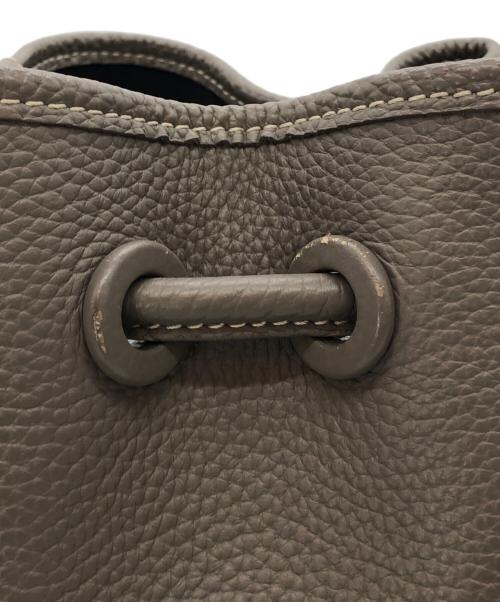 VASIC（ヴァジック）VASIC (ヴァジック) BOND MINI BAG グレーの古着・服飾アイテム