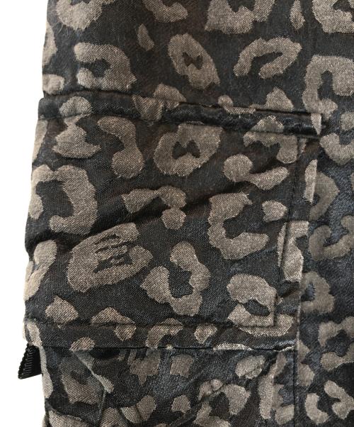 X-LARGE（エクストララージ）X-LARGE (エクストララージ) EASY LEOPARD 0CARGO PANTS ブラック サイズ:Mの古着・服飾アイテム