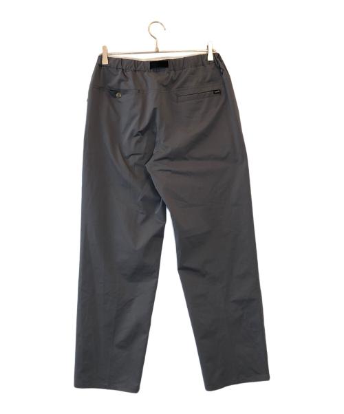 ROARK REVIVAL（ロアークリバイバル）ROARK REVIVAL (ロアークリバイバル) TRAVEL PANT RESISTANT TWILL - RELAX グレー サイズ:Lの古着・服飾アイテム