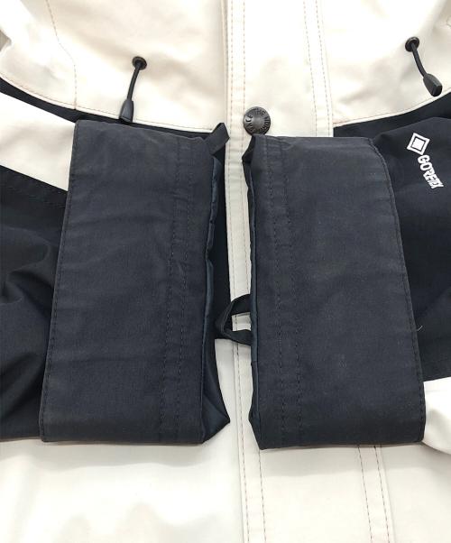 THE NORTH FACE（ザ ノース フェイス）THE NORTH FACE (ザ ノース フェイス) ジャケット ベージュ×ブラック サイズ:XXLの古着・服飾アイテム