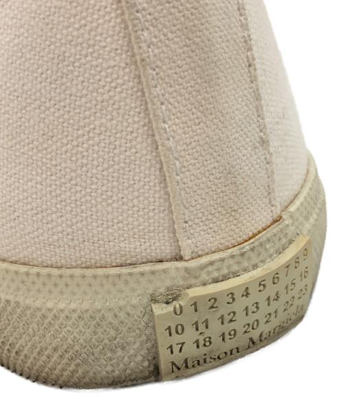 Maison Margiela（メゾンマルジェラ）Maison Margiela (メゾンマルジェラ) 足袋キャンバススニーカー ホワイト サイズ:42の古着・服飾アイテム