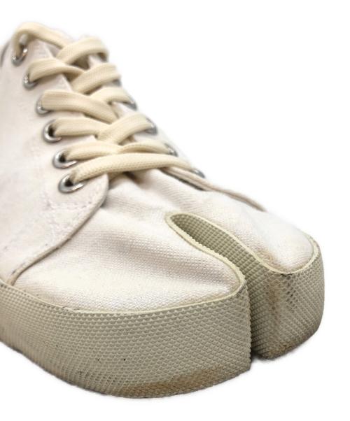 Maison Margiela（メゾンマルジェラ）Maison Margiela (メゾンマルジェラ) 足袋キャンバススニーカー ホワイト サイズ:42の古着・服飾アイテム