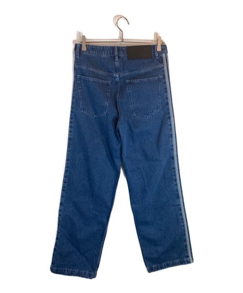 adidas（アディダス）adidas (アディダス) FIREBIRD ADICOLOR DENIM PANTS インディゴ サイズ:SIZE 32の古着・服飾アイテム