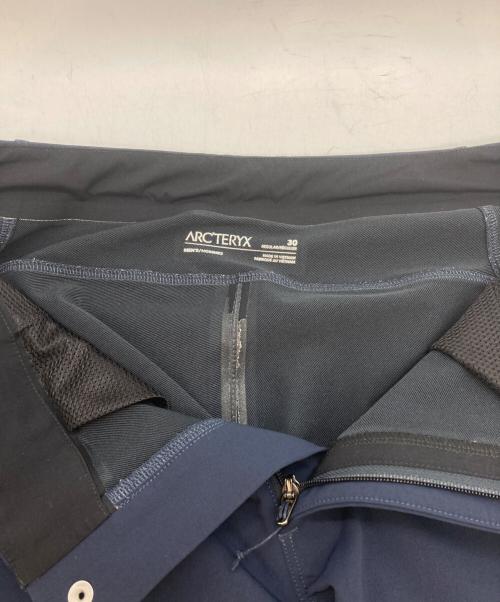 ARC'TERYX（アークテリクス）ARC'TERYX (アークテリクス) GAMMA AR PANT ネイビー サイズ:SIZE 30の古着・服飾アイテム
