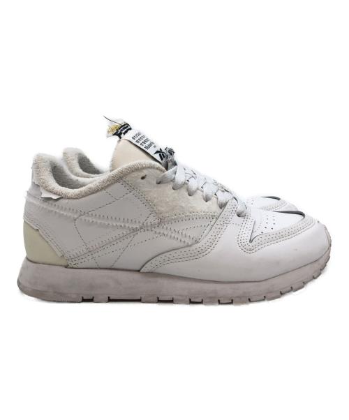 Maison Margiela（メゾンマルジェラ）Maison Margiela (メゾンマルジェラ) REEBOK (リーボック) クラシック レザー メモリーオブ メゾン マルジェラ ホワイト サイズ:23.5cmの古着・服飾アイテム