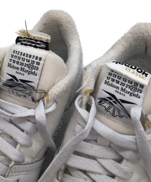 Maison Margiela（メゾンマルジェラ）Maison Margiela (メゾンマルジェラ) REEBOK (リーボック) クラシック レザー メモリーオブ メゾン マルジェラ ホワイト サイズ:23.5cmの古着・服飾アイテム