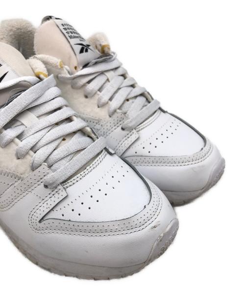 Maison Margiela（メゾンマルジェラ）Maison Margiela (メゾンマルジェラ) REEBOK (リーボック) クラシック レザー メモリーオブ メゾン マルジェラ ホワイト サイズ:23.5cmの古着・服飾アイテム