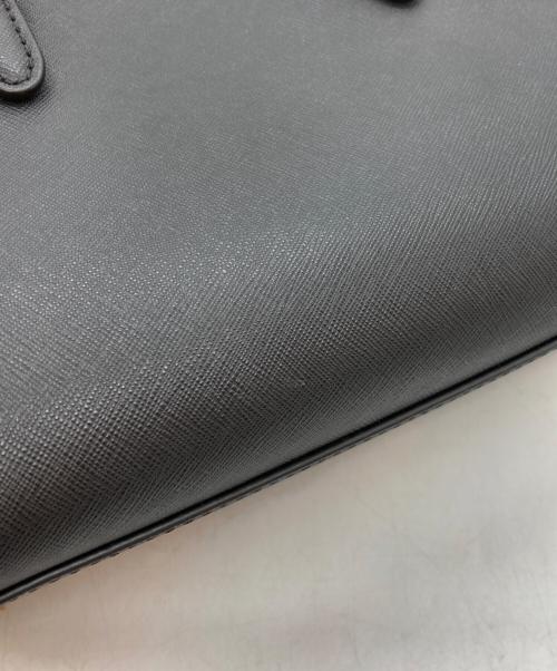 MICHAEL KORS（マイケルコース）MICHAEL KORS (マイケルコース) ショルダーバッグ ブラックの古着・服飾アイテム