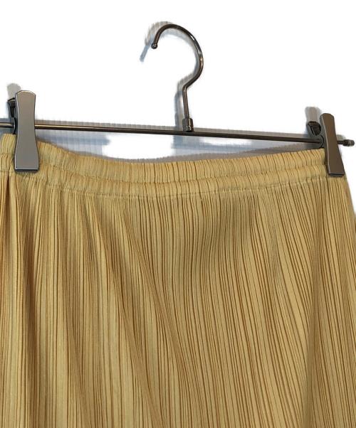 PLEATS PLEASE（プリーツプリーズ）PLEATS PLEASE (プリーツプリーズ) プリーツスカート イエロー サイズ:4の古着・服飾アイテム