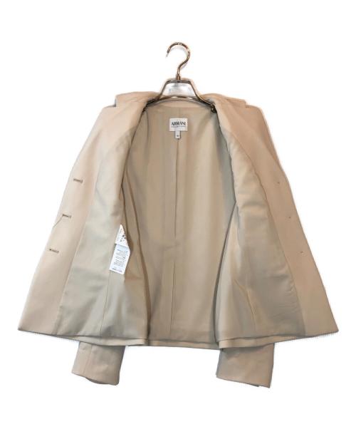 ARMANI COLLEZIONI（アルマーニ コレツィオーニ）ARMANI COLLEZIONI (アルマーニ コレツィオーニ) 3Bジャケット ベージュ サイズ:38の古着・服飾アイテム