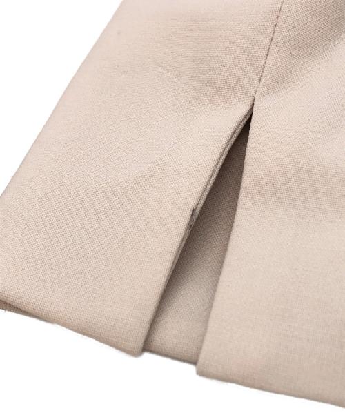 ARMANI COLLEZIONI（アルマーニ コレツィオーニ）ARMANI COLLEZIONI (アルマーニ コレツィオーニ) 3Bジャケット ベージュ サイズ:38の古着・服飾アイテム
