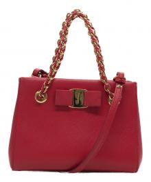 Salvatore Ferragamo（サルヴァトーレ フェラガモ）の古着「ヴァラリボンチェーンハンドバッグ」｜レッド