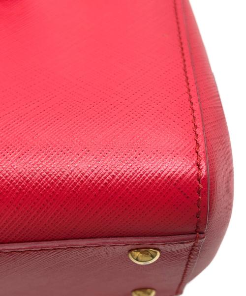 Salvatore Ferragamo（サルヴァトーレ フェラガモ）Salvatore Ferragamo (サルヴァトーレ フェラガモ) ヴァラリボンチェーンハンドバッグ レッドの古着・服飾アイテム