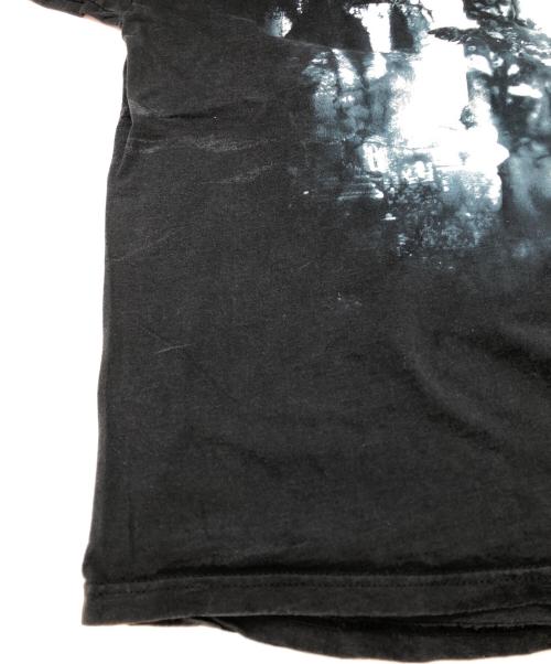 FRUIT OF THE LOOM（フルーツオブザルーム）FRUIT OF THE LOOM (フルーツオブザルーム) through the ashes of empires TEE ブラック サイズ:XLの古着・服飾アイテム