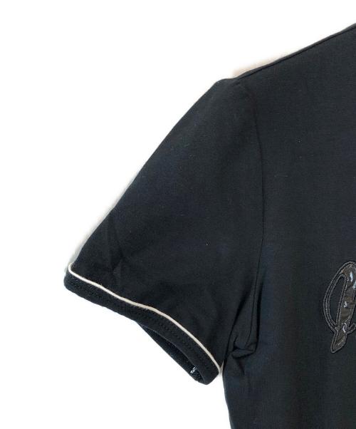 MONCLER（モンクレール）MONCLER (モンクレール) 筆記体ロゴ 刺繍 Tシャツ ブラック サイズ:Sの古着・服飾アイテム