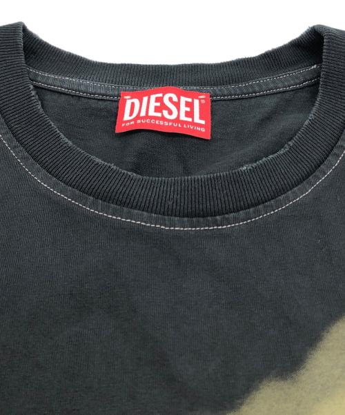 DIESEL（ディーゼル）DIESEL (ディーゼル) T-Just-N13 Graphic T shirt ブラック×カーキ サイズ:Mの古着・服飾アイテム