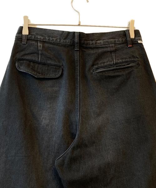 Graphpaper（グラフペーパー）Graphpaper (グラフペーパー) Selvage Denim Two Tuck Pants ブラック サイズ:１の古着・服飾アイテム