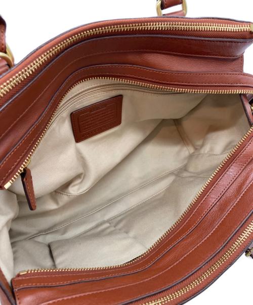 COACH（コーチ）COACH (コーチ) レガシー ハーパー トリプル ジップ サッチェル ブラウンの古着・服飾アイテム