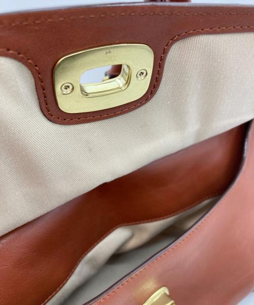 COACH（コーチ）COACH (コーチ) レガシー ハーパー トリプル ジップ サッチェル ブラウンの古着・服飾アイテム