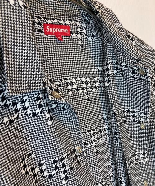 SUPREME（シュプリーム）Supreme (シュプリーム) Houndstooth Logo Jacket ホワイト×ブラック サイズ:XLの古着・服飾アイテム