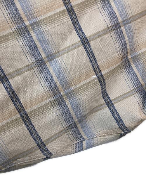 AURALEE（オーラリー）AURALEE (オーラリー) SUPER LIGHT WOOL CHECK SHIRTS ベージュ サイズ:3の古着・服飾アイテム