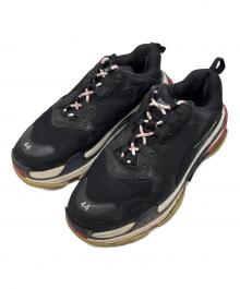 BALENCIAGA（バレンシアガ）の古着「Triple S ボリュームスニーカー」｜ブラック