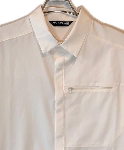 ARC'TERYX（アークテリクス）ARC'TERYX (アークテリクス) Skyline LS Shirt ライトピンク サイズ:M 未使用品の古着・服飾アイテム