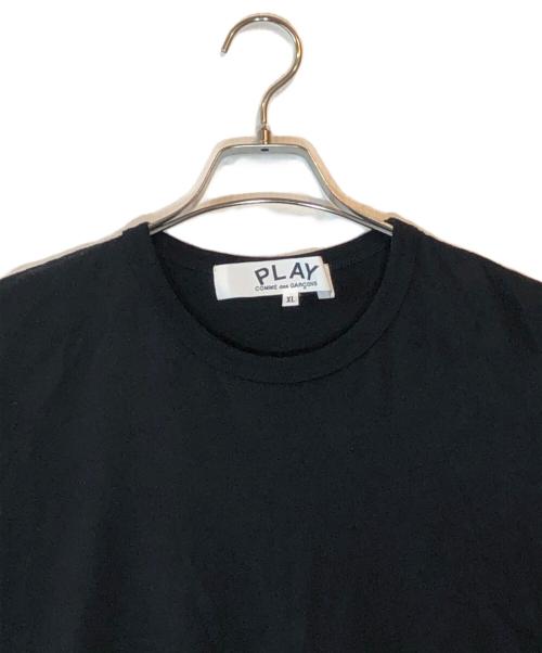 PLAY COMME des GARCONS（プレイコムデギャルソン）PLAY COMME des GARCONS (プレイコムデギャルソン) T-Shirt With Black Emblem On The Back White ブラック サイズ:XLの古着・服飾アイテム