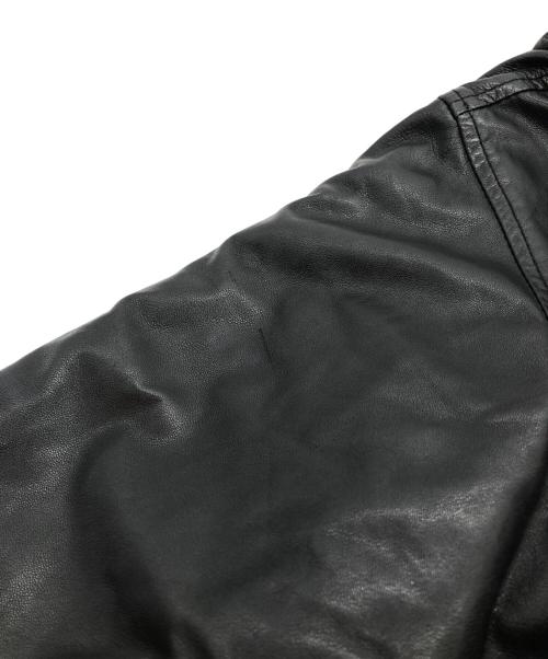 ISSEY MIYAKE（イッセイミヤケ）ISSEY MIYAKE (イッセイミヤケ) ノーカラーレザージャケット ブラック サイズ:9の古着・服飾アイテム