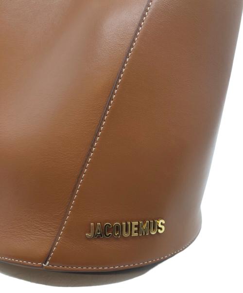 jacquemus（ジャックムス）JACQUEMUS (ジャックムス) LE PETIT TOURNI ブラウンの古着・服飾アイテム