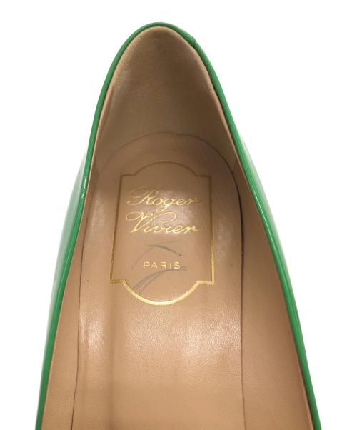 Roger Vivier（ロジェ ヴィヴィエ）Roger Vivier (ロジェ ヴィヴィエ) エナメルパンプス グリーン サイズ:36 1/2の古着・服飾アイテム